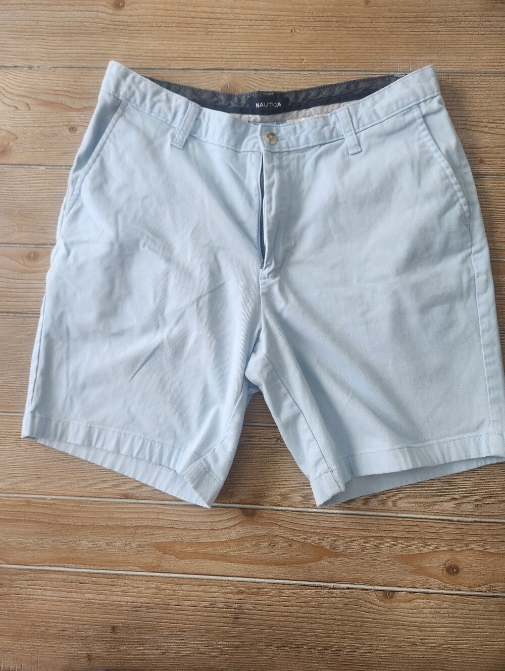 Nautica Men's Pale Blue Shorts Size 34